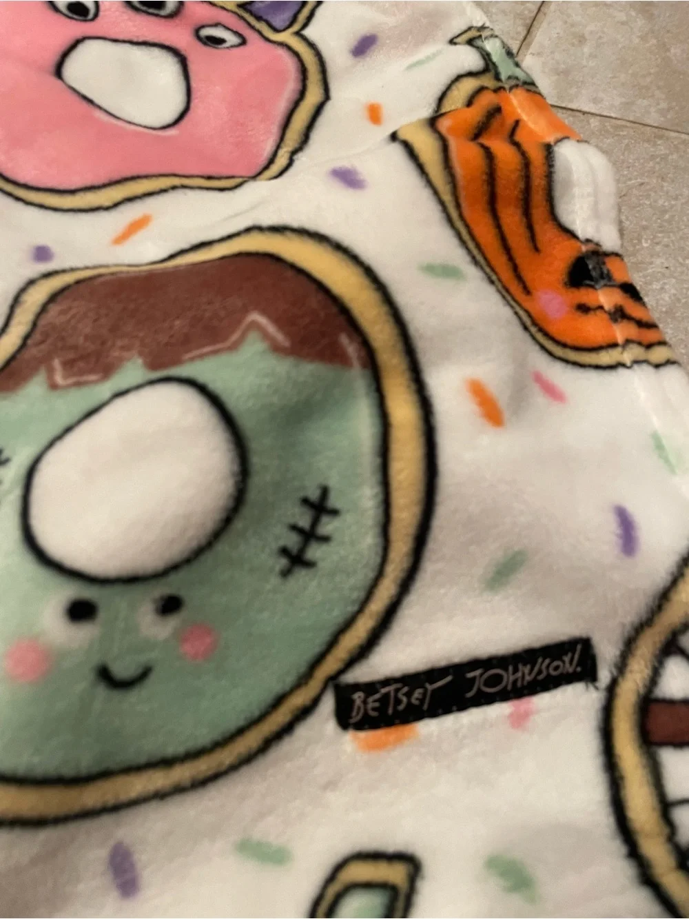 NWT Betsey Johnson Donut Halloween Themed Oversized Blanket